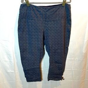 Sunday Blue Pattern Plus Size Capri Leggings 3X